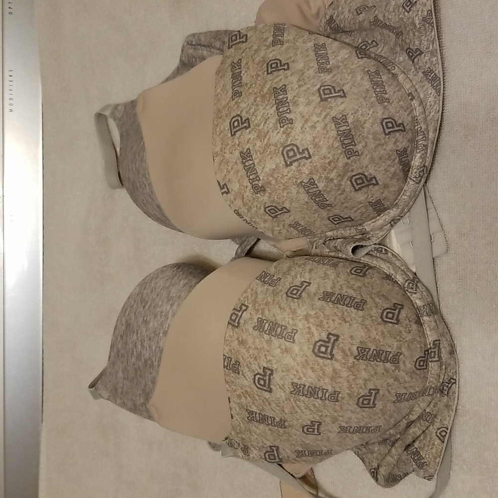 Victoria secret 34 B.